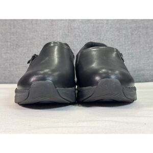 Hawkwell Style women's lightweight comfort black slip-on shoes size 9